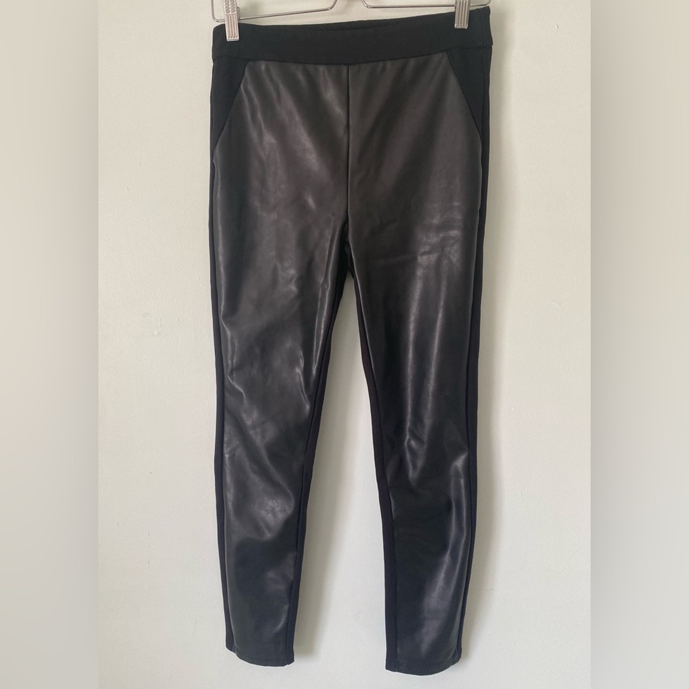 RW & Co Vegan Faux Leather Black Stretch Waist Pants Size Medium